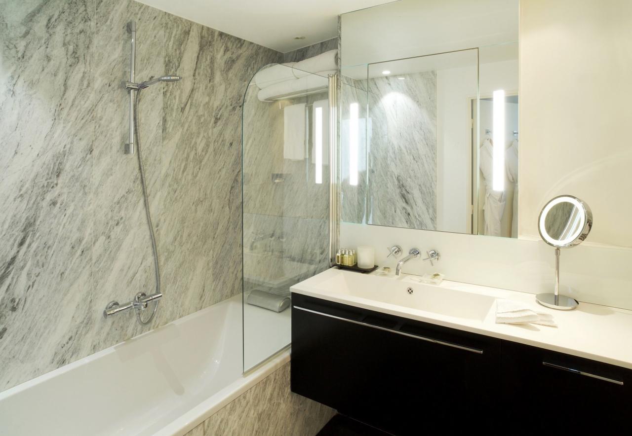 Montmartre Résidence Paris - Apartment - Bathroom